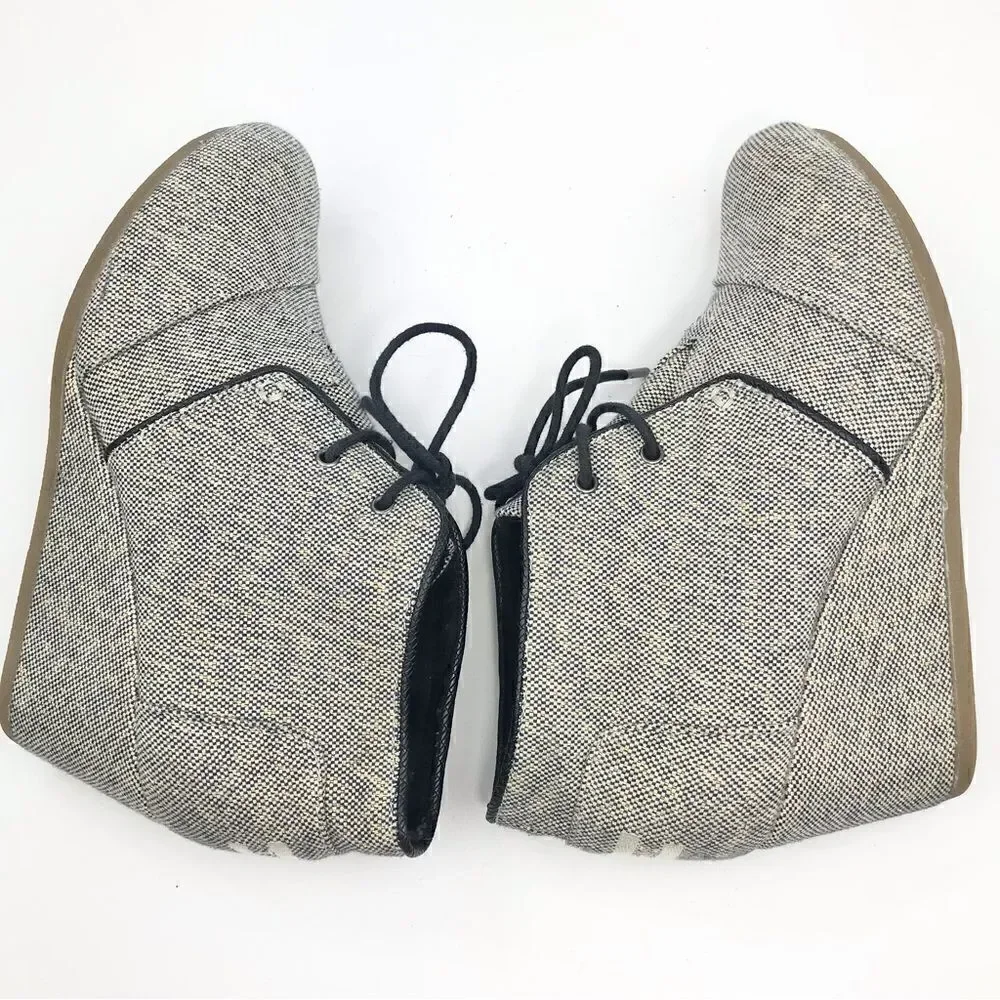 Toms KALA Beige Gold Black Sparkle Tweed Lace Up Wedge Heel Shoes